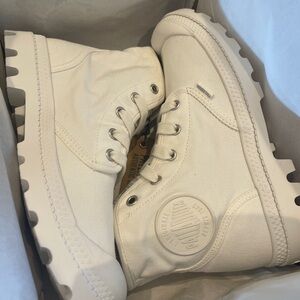 Palladium White Pampa Hi Women's Sneakers